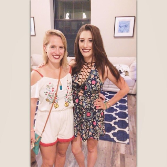 Meet your Posher, Leena - Picture 3 of 7